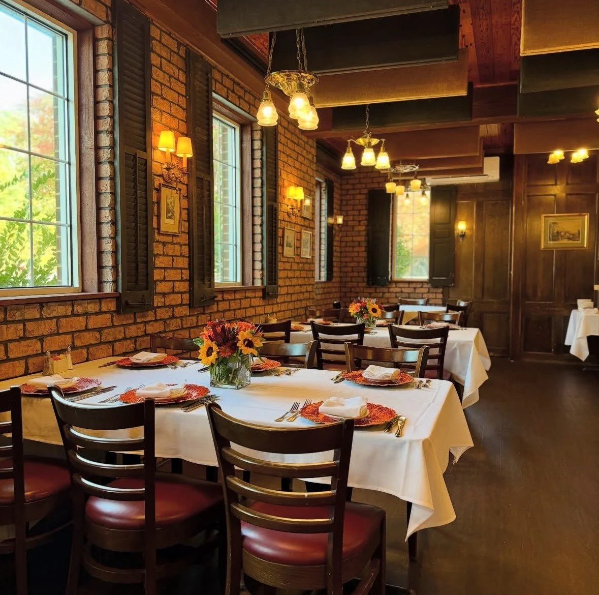 Tarrant's West private dining 3