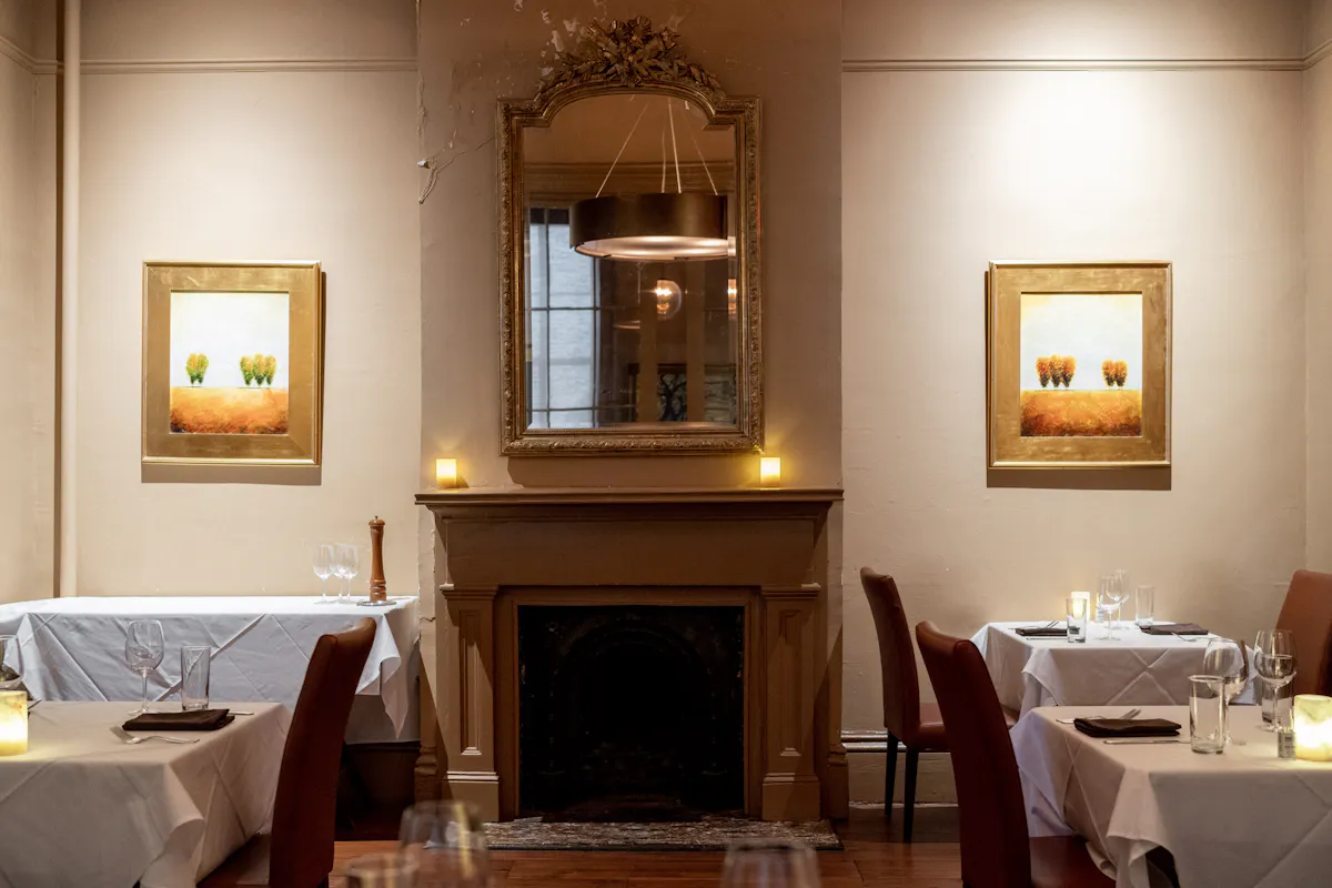 Center “Bay” Room at Oak Steakhouse - Charleston
