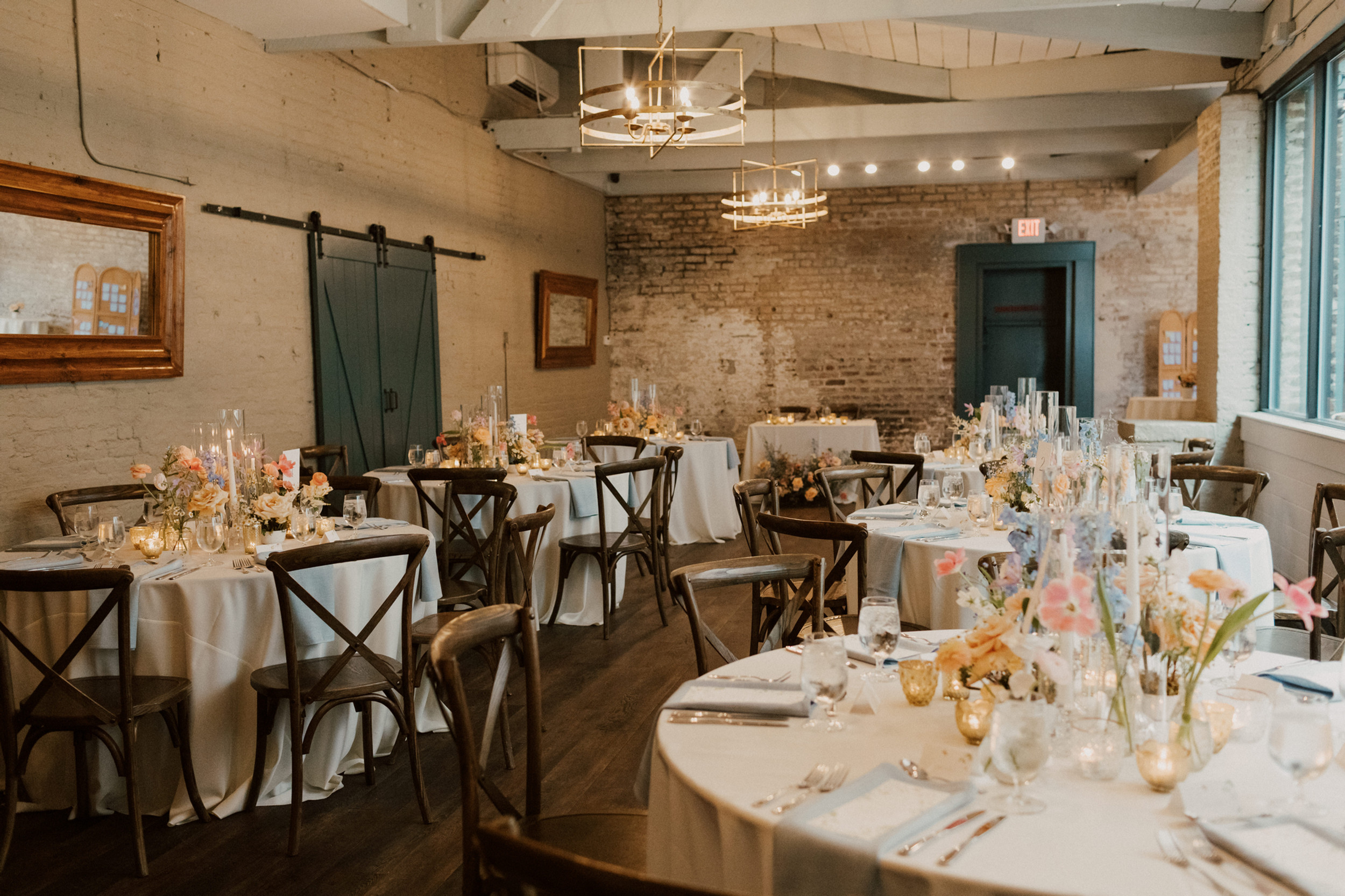 Poogan's Courtyard private dining 3