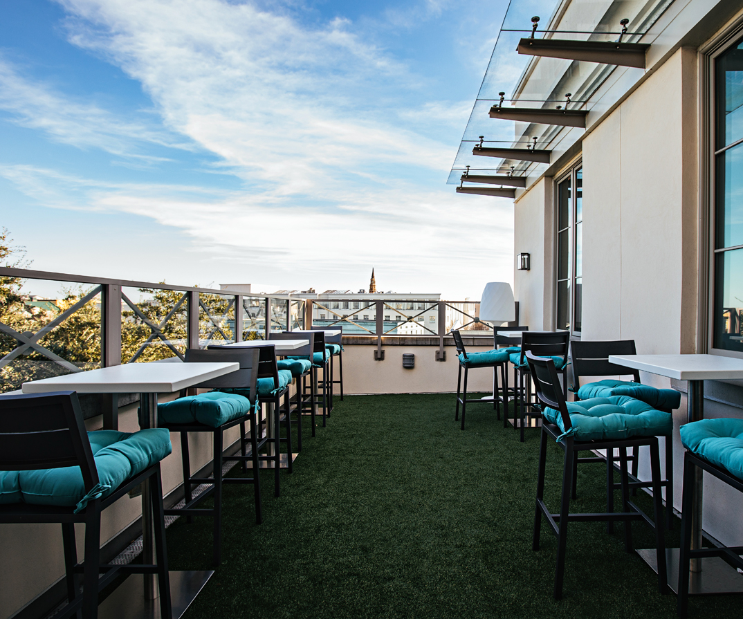 Specialty Bar Terrace at Élevé Rooftop Restaurant & Lounge