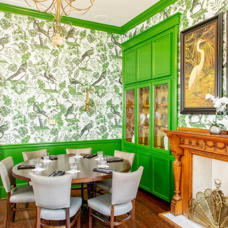 82 Queen private dining 3