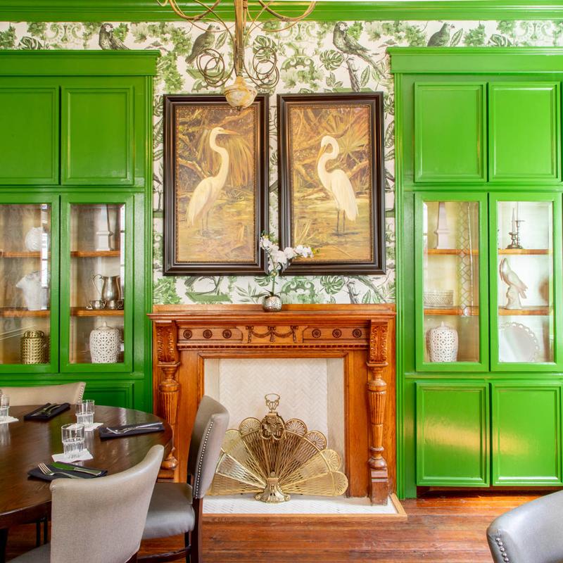 82 Queen private dining 4