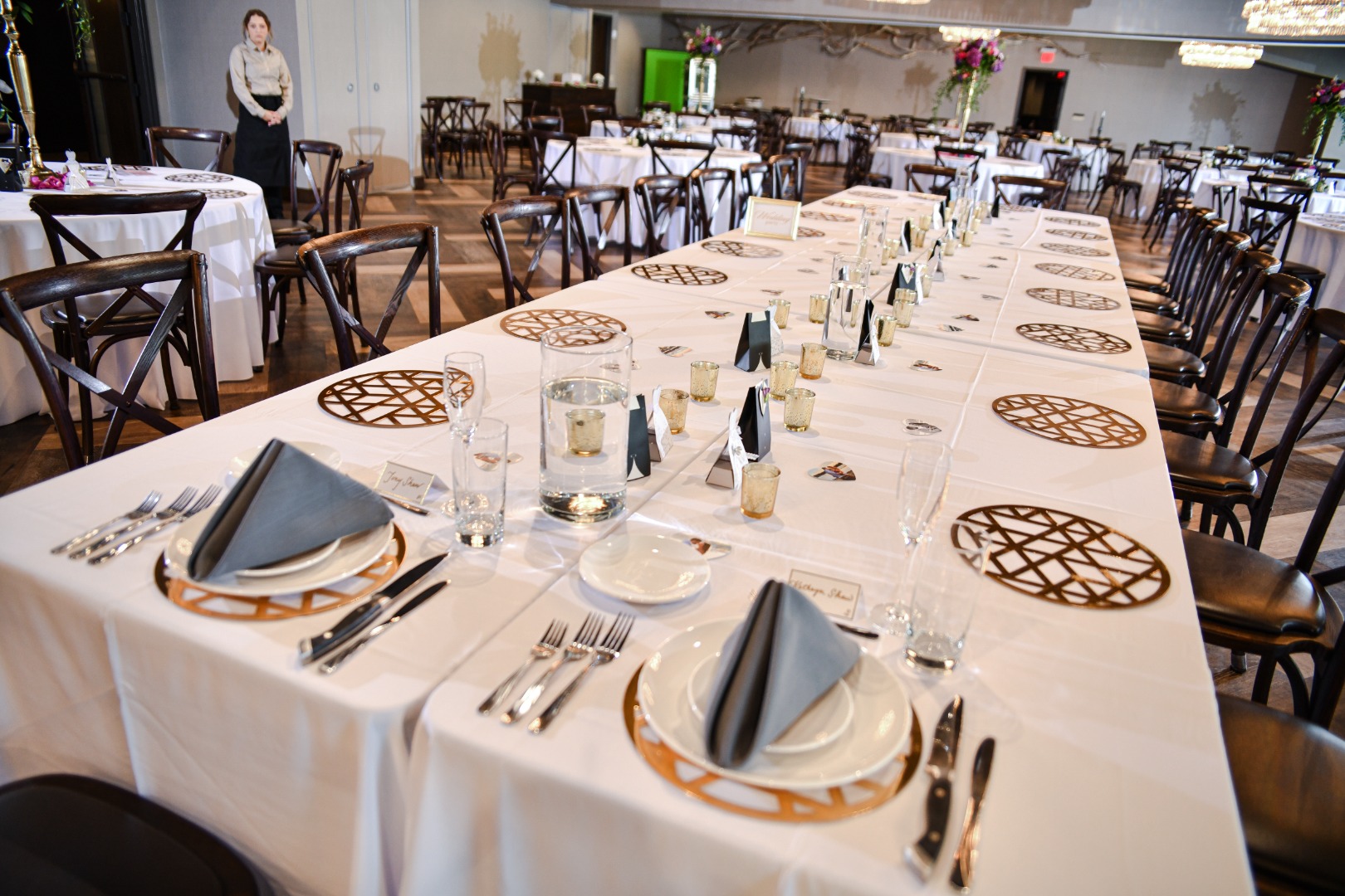 Room 3 at Savor at River House
