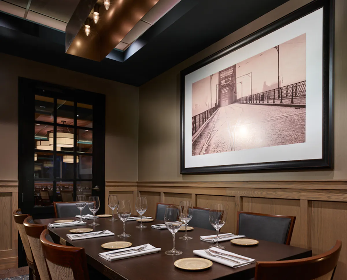 J. Gilbert's Wood-Fired Steaks & Seafood - Omaha private dining 3