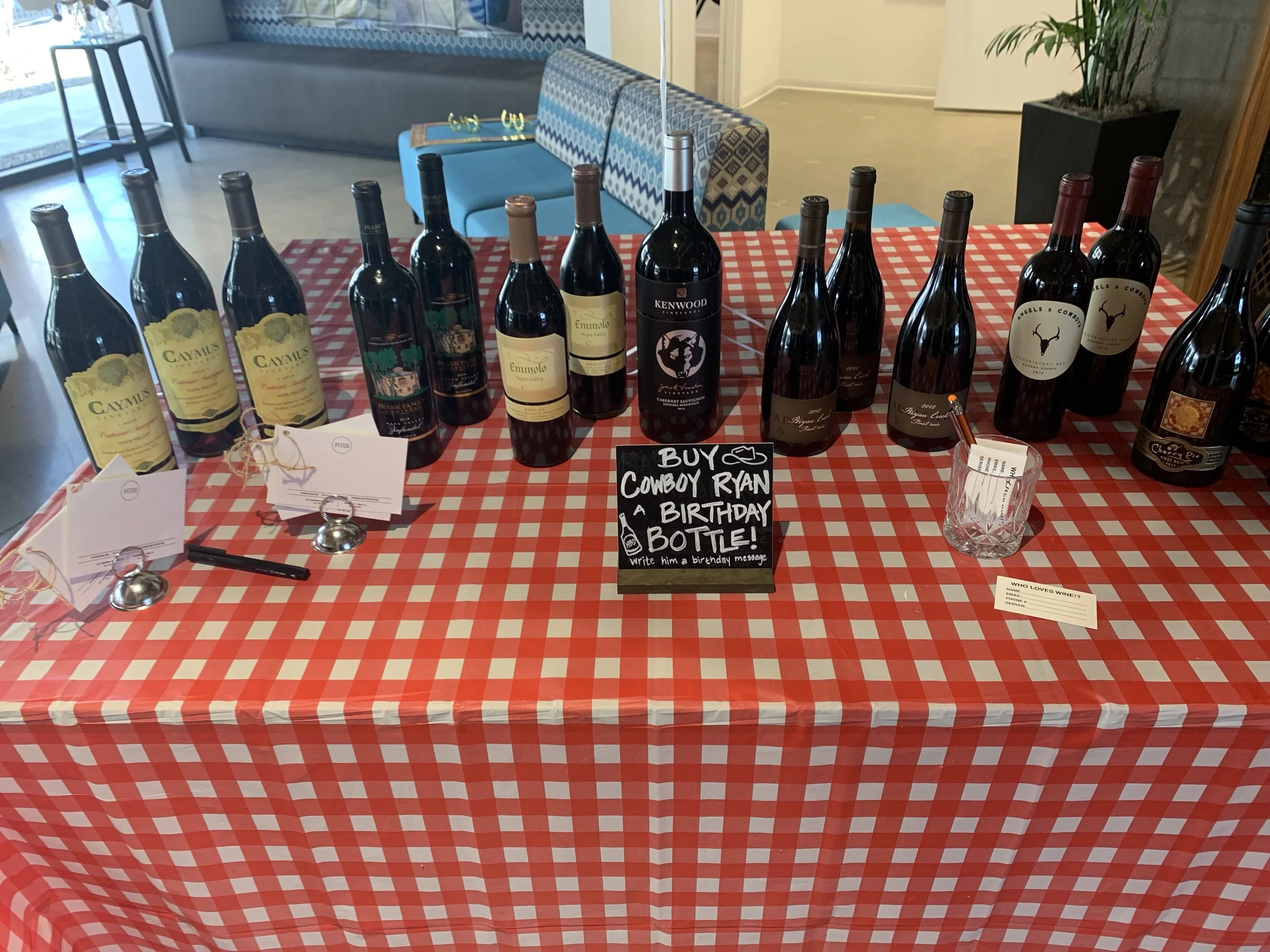 Pitch Pizzeria - West Omaha private dining