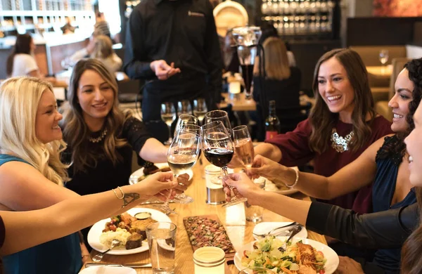 Cooper's Hawk Winery & Restaurant - Brookfield private dining